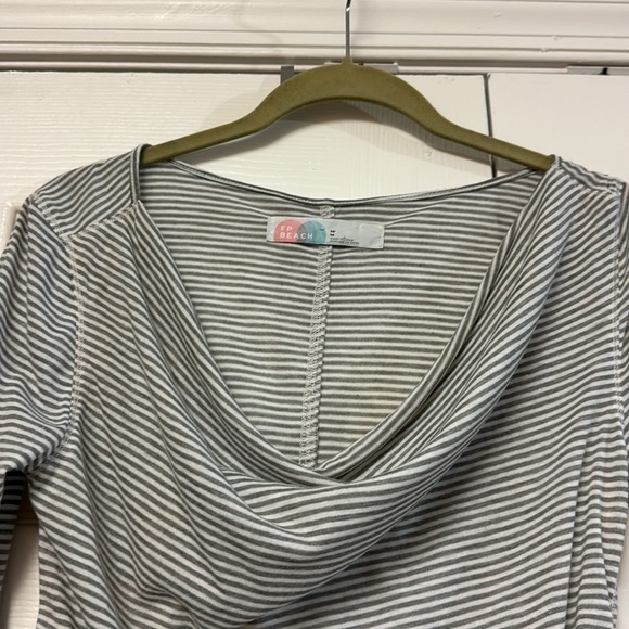 Free People beach grey and white striped light weight dress long sleeve soft M - Picture 3 of 6